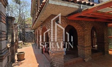 CASA EN VENTA EN TLALPAN PARA REMODELAR
