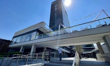 Oficina con inquilino en venta en Ciudad Granja en edificio B central 207