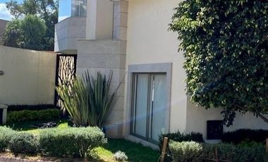 Colinas del Bosque, Tlalpan, venta Espectacular Casa   en Condominio