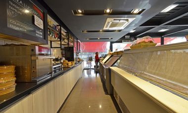 Restoran patente C con Alcoholes Metro Ines de Suarez