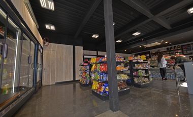 Restoran patente C con Alcoholes Metro Ines de Suarez