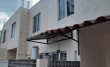 CASA AMUEBLADA EN RENTA EN VALLE DORADO COTO LOS ANGELES
