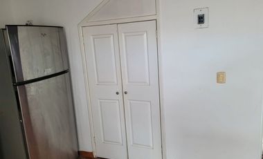 CASA AMUEBLADA EN RENTA EN VALLE DORADO COTO LOS ANGELES