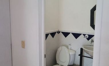 CASA AMUEBLADA EN RENTA EN VALLE DORADO COTO LOS ANGELES