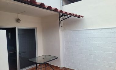 CASA AMUEBLADA EN RENTA EN VALLE DORADO COTO LOS ANGELES