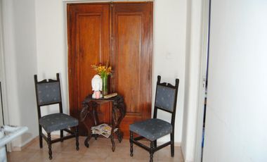 Casona Céntrica con piscina En Venta!!