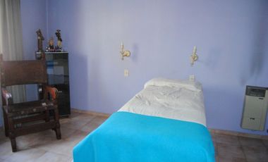 Casona Céntrica con piscina En Venta!!