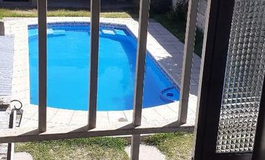 Casona Céntrica con piscina En Venta!!