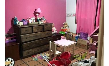 Local Comercial Con Departamento En Venta
