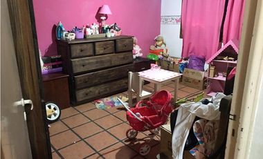 Local Comercial Con Departamento En Venta