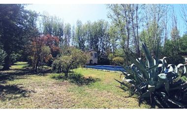 Importante Propiedad En Venta _ Casa Y Cabaña En Emblematico Lugar