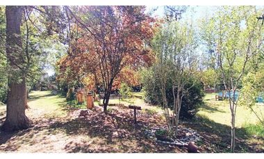 Importante Propiedad En Venta _ Casa Y Cabaña En Emblematico Lugar