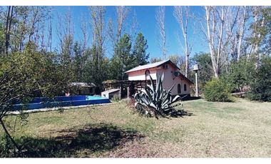 Importante Propiedad En Venta _ Casa Y Cabaña En Emblematico Lugar