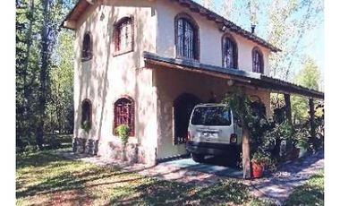 Importante Propiedad En Venta _ Casa Y Cabaña En Emblematico Lugar