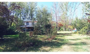 Importante Propiedad En Venta _ Casa Y Cabaña En Emblematico Lugar