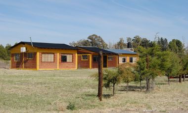 Complejo De 3 Cabañas En Venta, Las Paredes,San Rafael Mendoza.