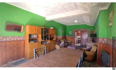 Casa, local comercial y departamento sobre avenida en venta-San Rafael