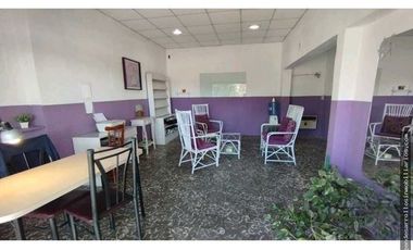Casa, local comercial y departamento sobre avenida en venta-San Rafael