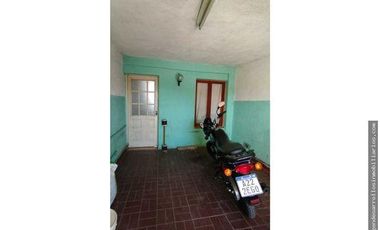 Casa, local comercial y departamento sobre avenida en venta-San Rafael