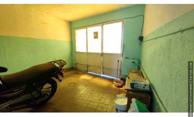 Casa, local comercial y departamento sobre avenida en venta-San Rafael