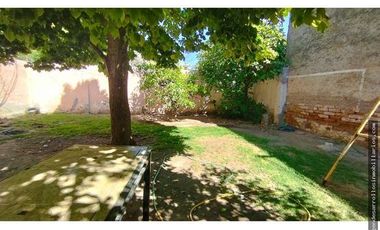 Casa, local comercial y departamento sobre avenida en venta-San Rafael