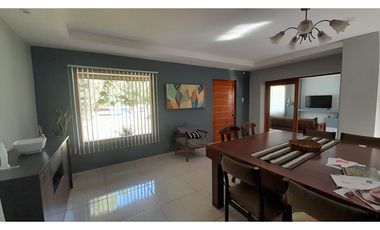 Hermosa Casa En Venta - Salto De Las Rosas
