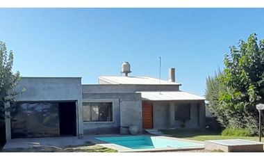 Hermosa Casa En Venta - Salto De Las Rosas