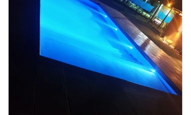 Hermosa Casa, quincho y pileta En Venta - Las Paredes