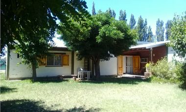 Hermosa Casa  Estilo Rústico En Venta