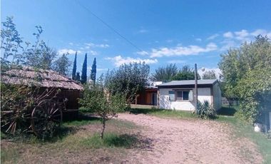 Hermosa Casa  Estilo Rústico En Venta
