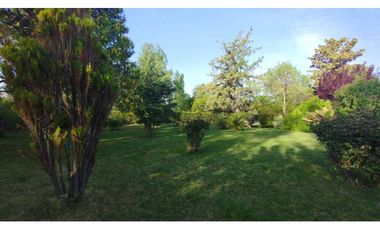 Excelente Casa quinta sobre ruta!! En Venta-Cuadro Benegas