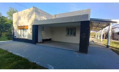 Excelente Casa quinta sobre ruta!! En Venta-Cuadro Benegas