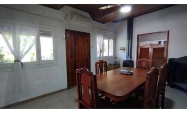 Excelente Casa quinta sobre ruta!! En Venta-Cuadro Benegas