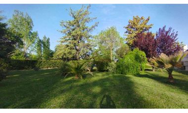 Excelente Casa quinta sobre ruta!! En Venta-Cuadro Benegas