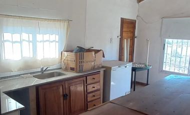 Casa con quincho en venta -Las Paredes