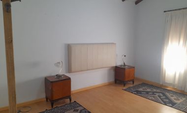 Espectacular Casa quinta con dos cabañas en venta, Rama Caída