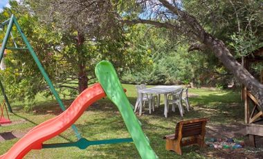 Espectacular Casa quinta con dos cabañas en venta, Rama Caída