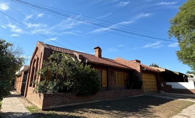 Importante Casa en venta, excelente ubicación, barrio Sat