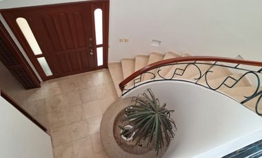 CASA ESTILO EUROPEO