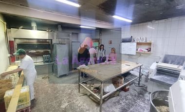 GRAN OPORTUNIDAD DE INVERSIÓN!!! PANADERÍA y PASTELERÍA CON FABRICA EN CORONEL FUNCIONANDO REAL Y ALTO FLUJO