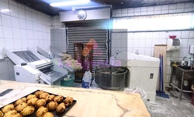 GRAN OPORTUNIDAD DE INVERSIÓN!!! PANADERÍA y PASTELERÍA CON FABRICA EN CORONEL FUNCIONANDO REAL Y ALTO FLUJO