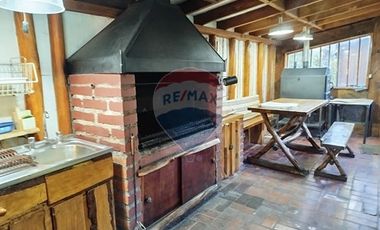 Recinto Turístico en arriendo en Pucón