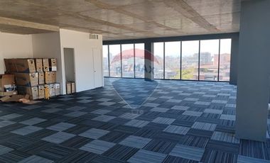 Oficinas en planta libre en Los Leones
