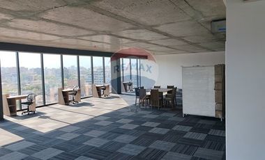 Oficinas en planta libre en Los Leones