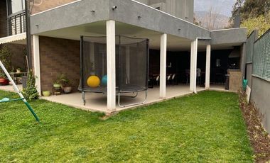 Casa en Venta en Peñalolen alto
