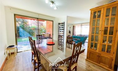 Casa en Arriendo en San Carlos de Apoquindo