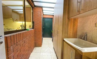 Casa en Arriendo en San Carlos de Apoquindo