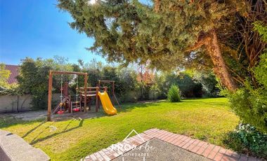 Casa en Arriendo en San Carlos de Apoquindo