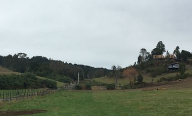 Linda parcela con vista a lago y volcanes, Puerto Varas
