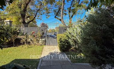 Casa de un piso en pleno barrio Las Flores, a pasos del colegio San Ignacio